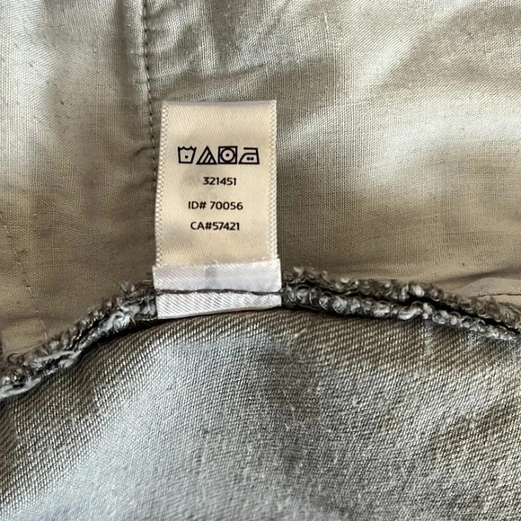 LOFT Modern Straight Mid-Rise Light Grey Denim Jeans, Size 29 - Picture 9 of 9